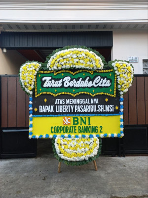 Papan Bunga Duka di Kaluat
