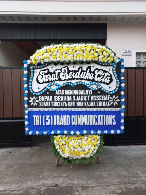 Papan Bunga Duka di Kaluat